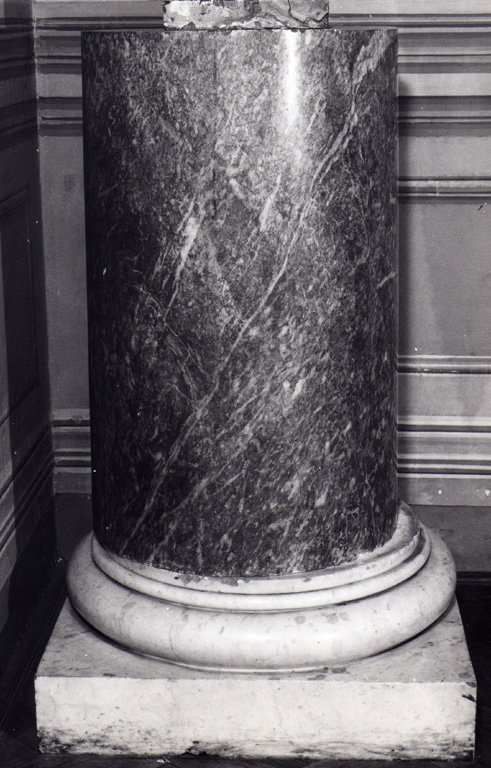 colonna - ambito romano (sec. XVIII)